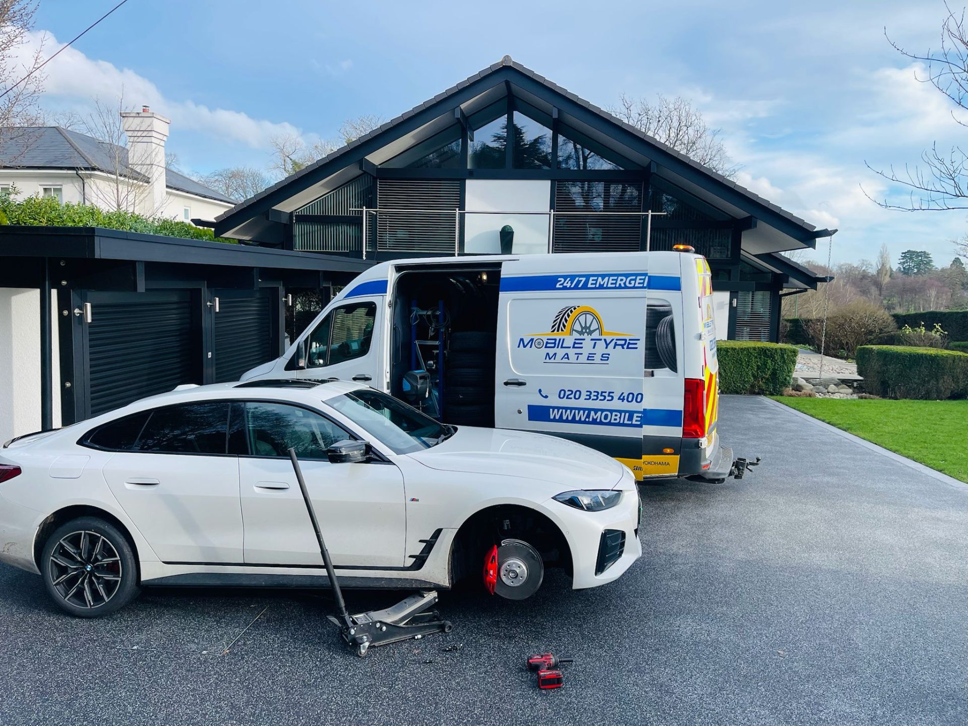 Tyre Mates van fitting a BMW at a customer's home